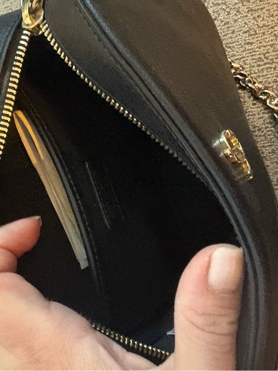 Jimmy Choo Black Leather Camera Bag with Gold JC Emblem - Picture 4 of 4